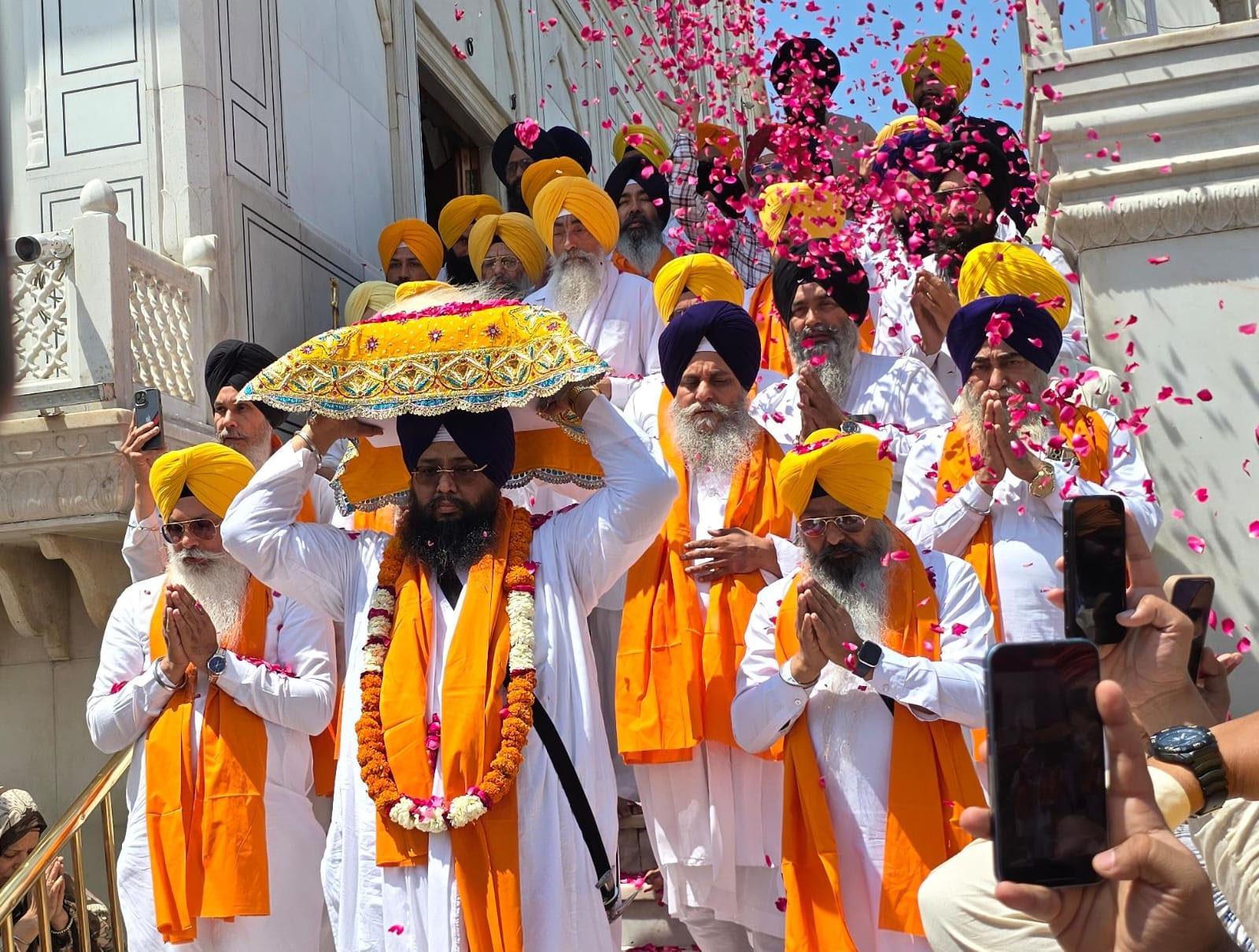 ਸ੍ਰੀ ਗੁਰੂ ਤੇਗ ਬਹਾਦਰ ਸਾਹਿਬ ਜੀ ਦੇ ਪ੍ਰਕਾਸ਼ ਪੁਰਬ ਮੌਕੇ ਸ੍ਰੀ ਅਕਾਲ ਤਖ਼ਤ ਸਾਹਿਬ ਤੋਂ ਸਜਾਇਆ ਵਿਸ਼ਾਲ ਨਗਰ ਕੀਰਤਨ